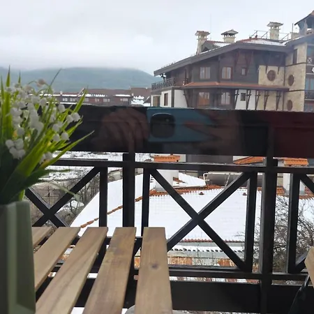 Danik Garden Апартаменти *